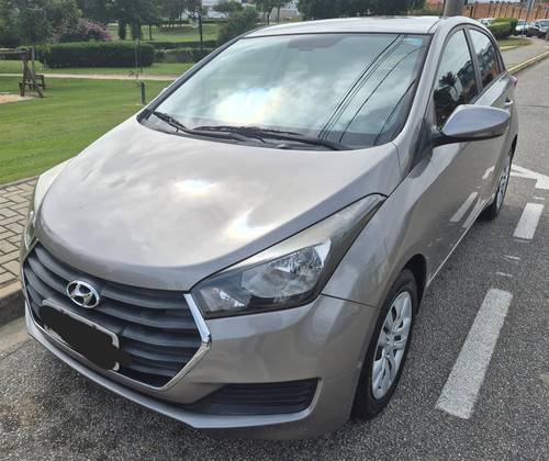HYUNDAI HB20 1.0 COMFORT PLUS 12V FLEX 4P MANUAL